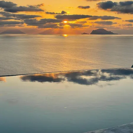 Punta Scario 3* Malfa (Salina)