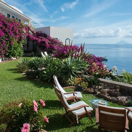 Hotel Punta Scario Malfa (Salina)