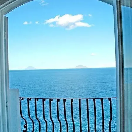 Punta Scario 3*