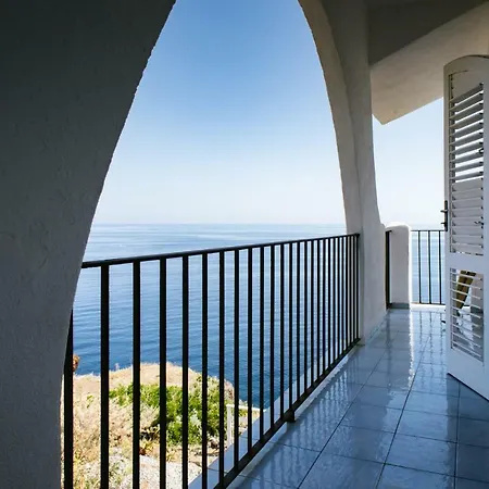 Punta Scario Hotel 3*