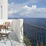 Punta Scario Hotel Malfa (Salina)